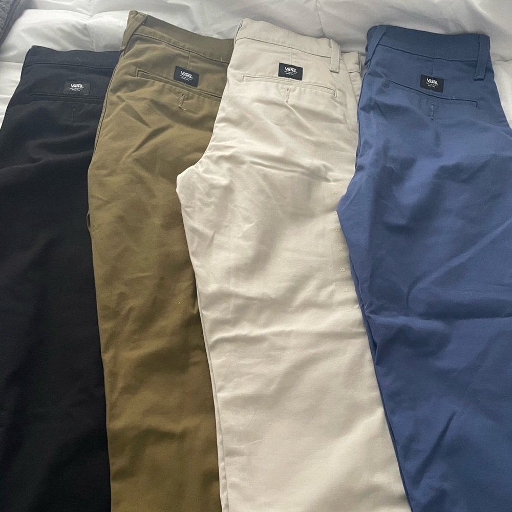 Vans Mens size 28 waist